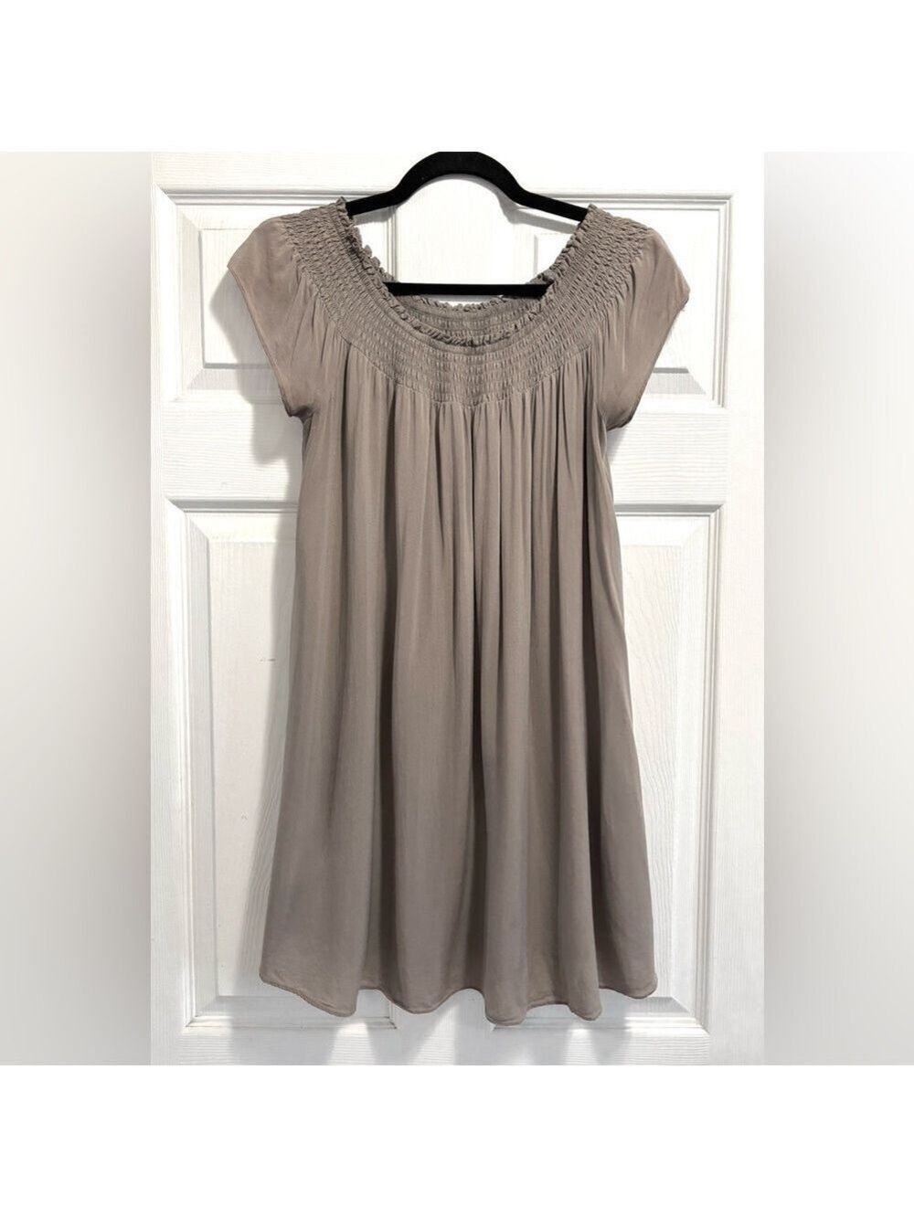 Aritzia TALULA Horatio Dress Off the Shoulder in Taupe Dark Tan Brown Size XS